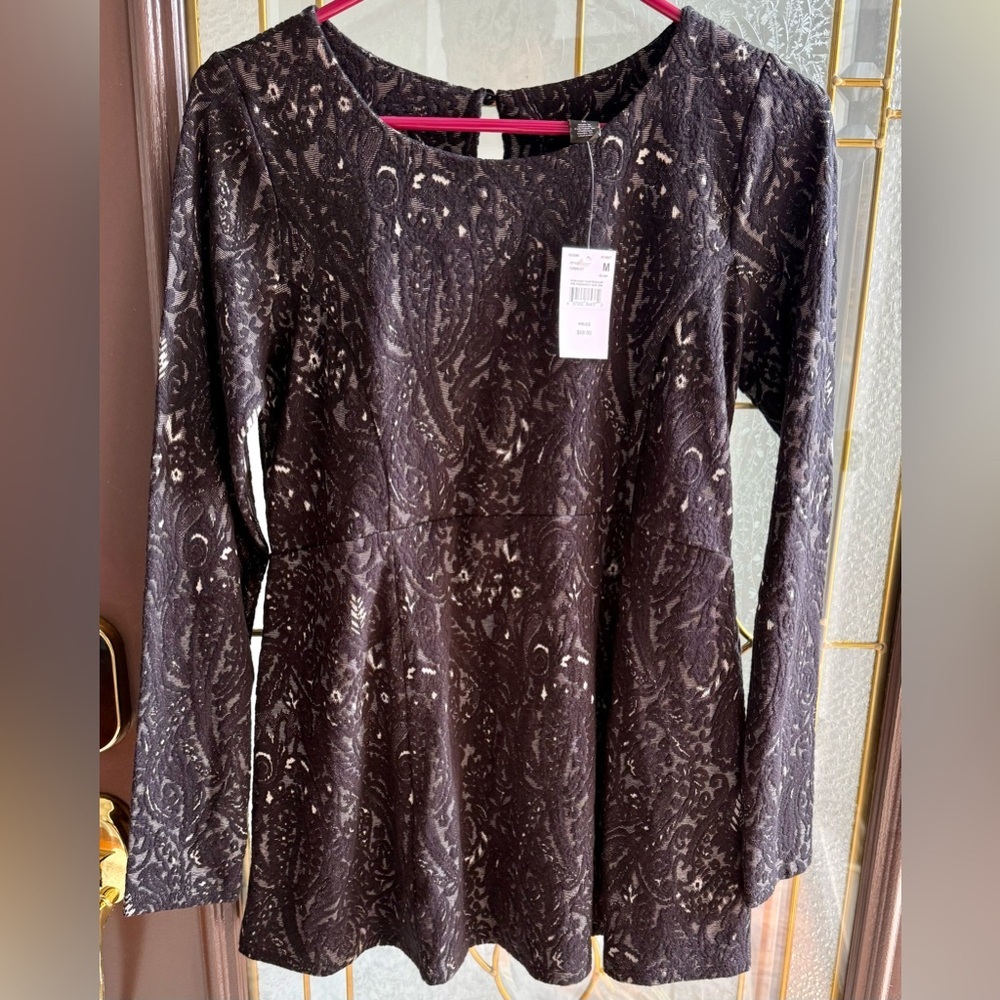 A Pea in the Pod Black Lace Dress - Picture 1 of 4